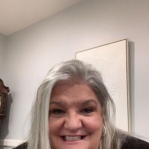 Meet your Posher, Teresa